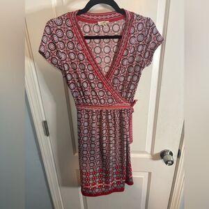 Max Studio Red and Blue Geometric print Mini wrap Dress size xs EUC